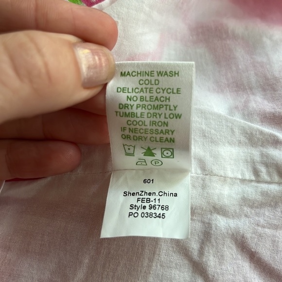 LILLY PULITZER Begonias Ruffled Neckline Sleeveless Blouse - Picture 12 of 12